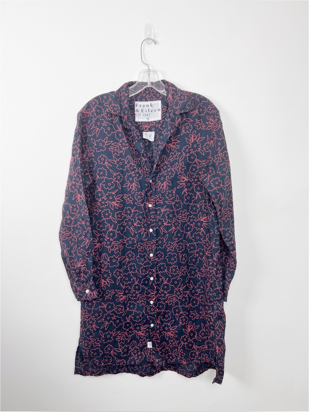 Frank & Eileen Hunter Linen Button Front Shirtdress Pink Floral on Navy Blue S